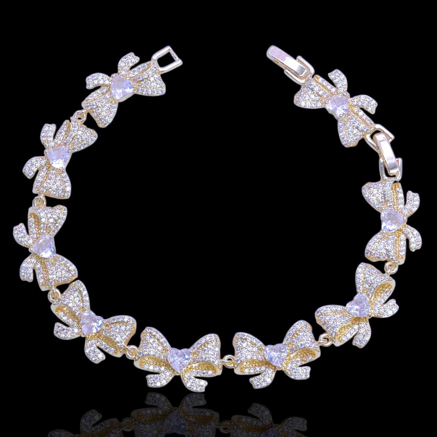 PARISIAN BOW TIE ZIRCONIA BRACELET