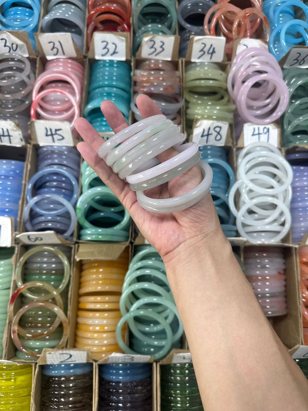 Jade Bangles (multicolor)