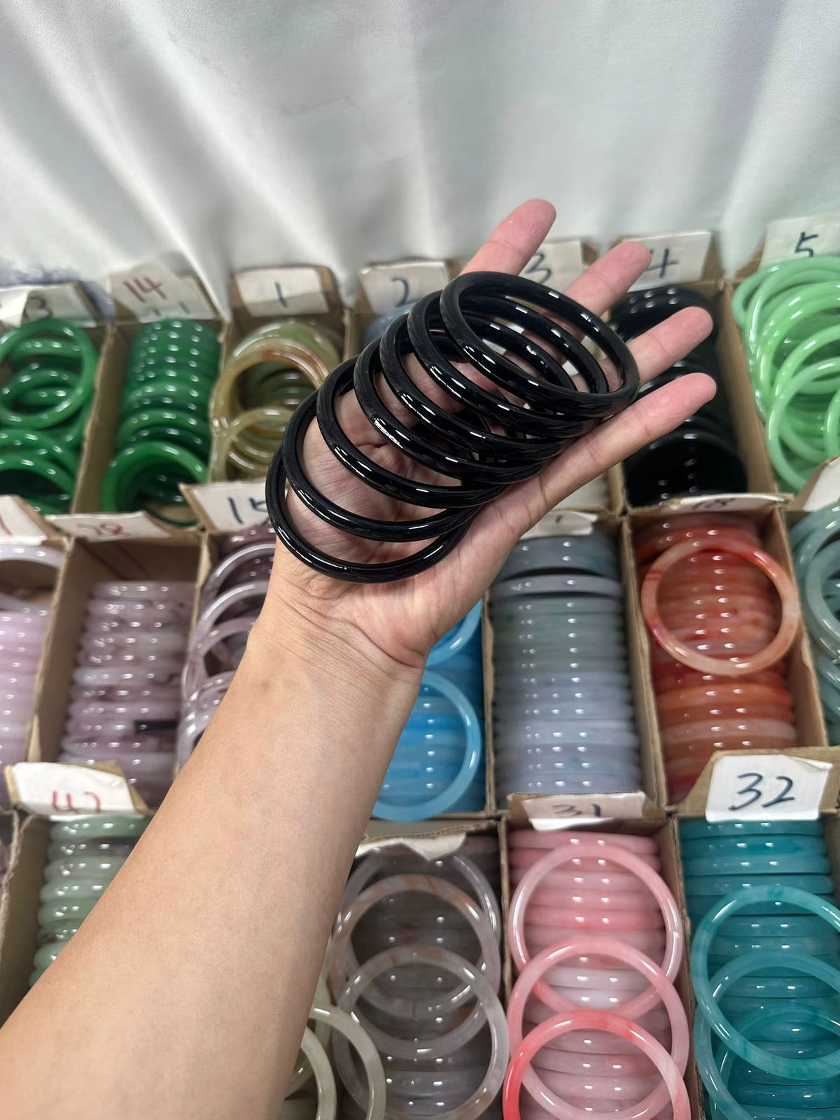 Jade Bangles (multicolor)